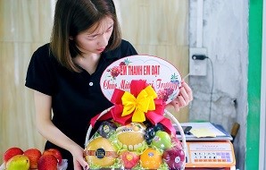 Giỏ hoa quả 20/10 chúc mừng ngày phụ nữ Việt Nam